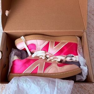 MIA Pink sneakers